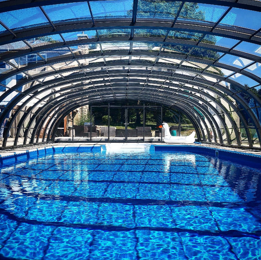 pool enclosure installations in Ontario